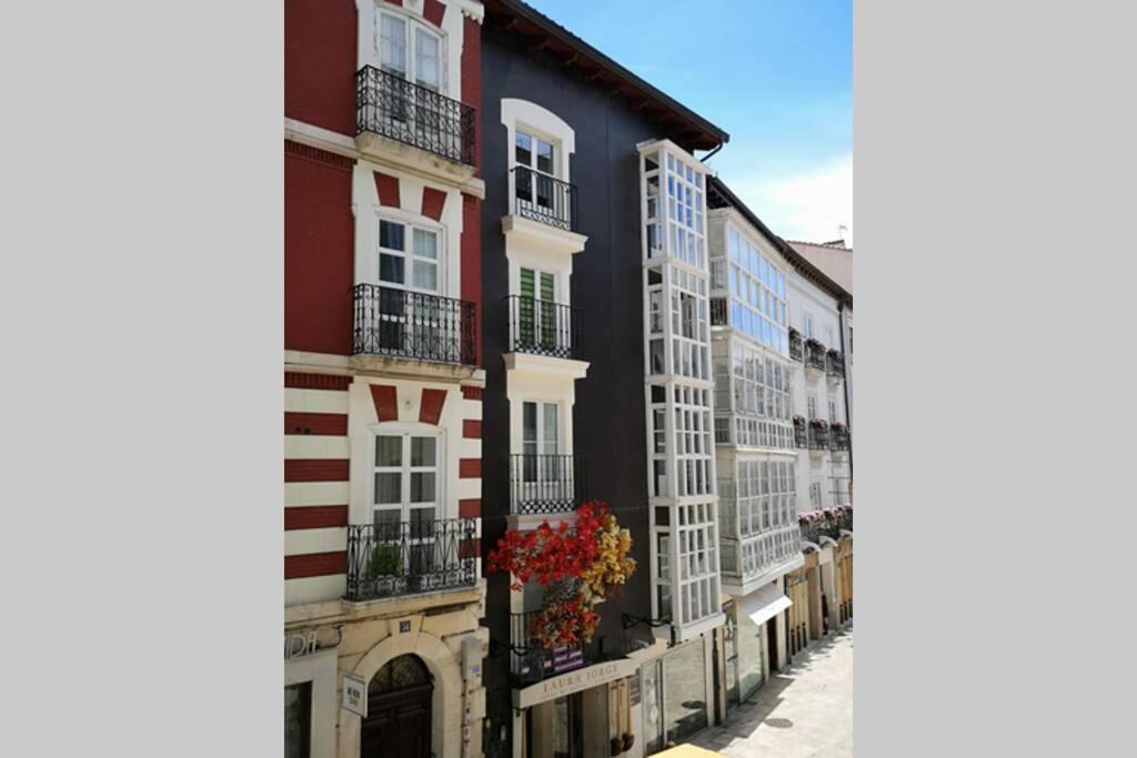 Tu Hogar En El Camino. Burgos Centro. Vut. Wifi Exterior foto